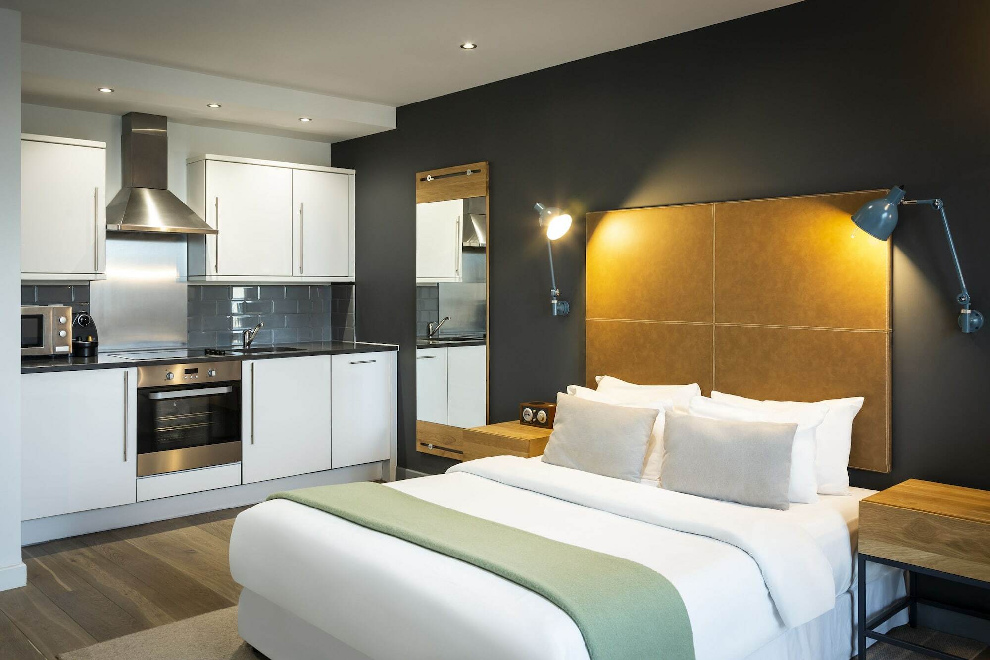 Aparthotel Adagio London Brentford Exterior foto
